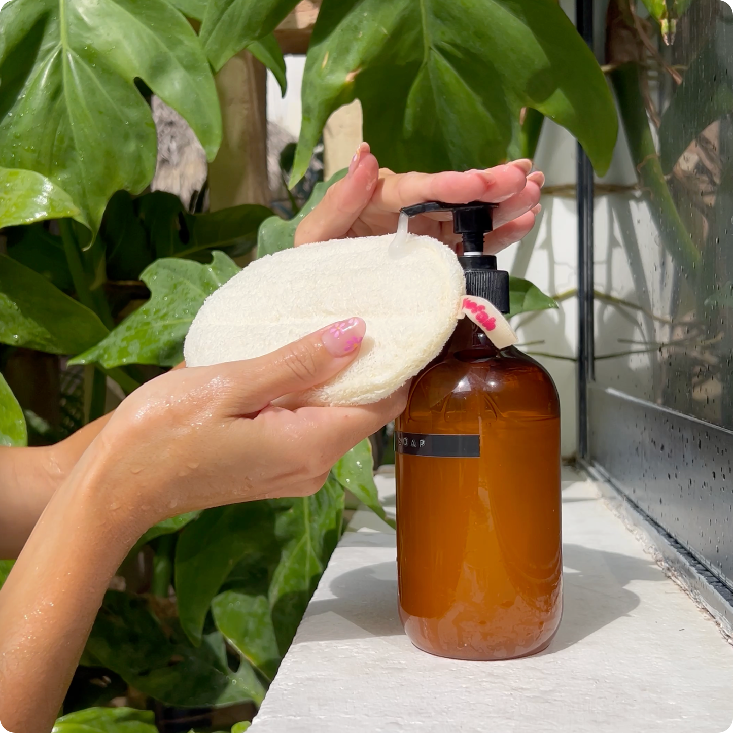 Floofah Exfoliating Shower Loofah - Oval